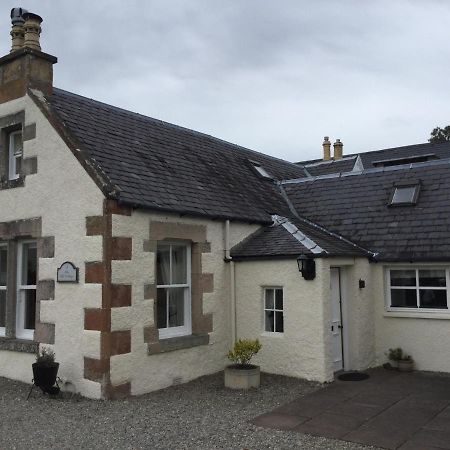 Three-Bedroom Old Cottage Free Parking Inverness Eksteriør billede